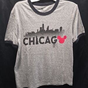 NWT Disney Mickey Mouse Chicago Skyline T-Shirt XL Black Red City Souvenir